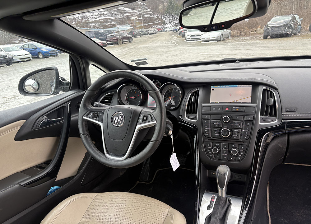 
								BUICK CASCADA PREMIUM full									