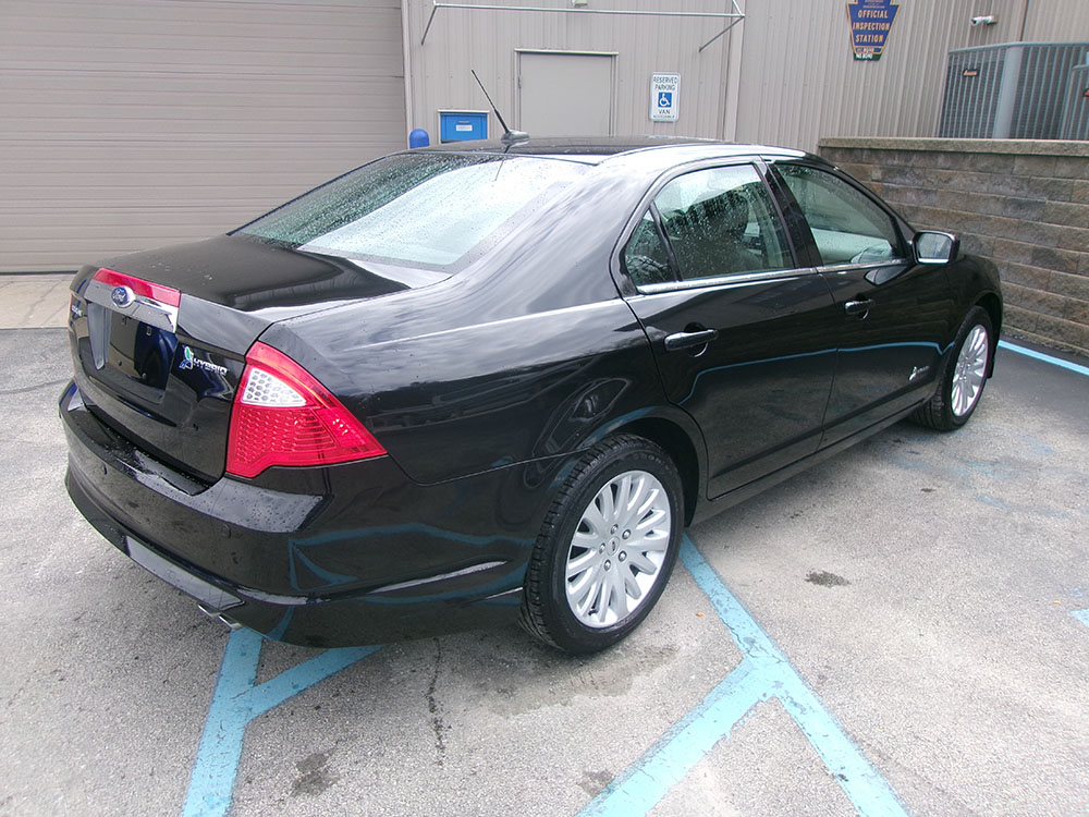 
								FORD FUSION HYBRID full									