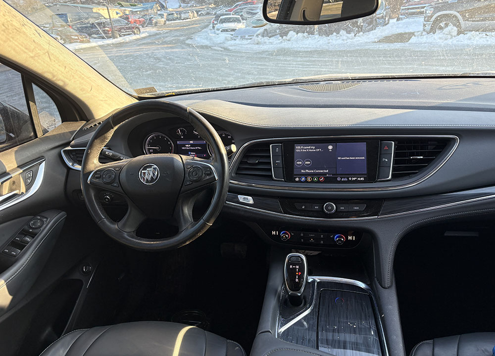 
								BUICK ENCLAVE ESSENCE full									