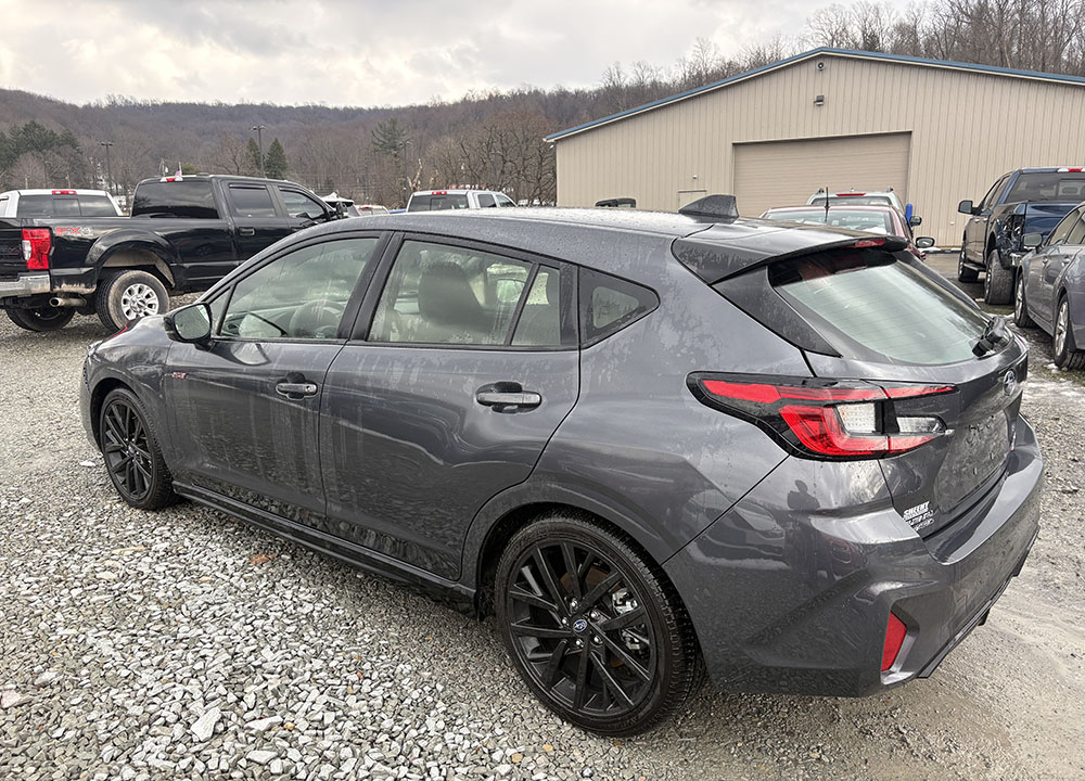 
								SUBARU IMPREZA RS full									