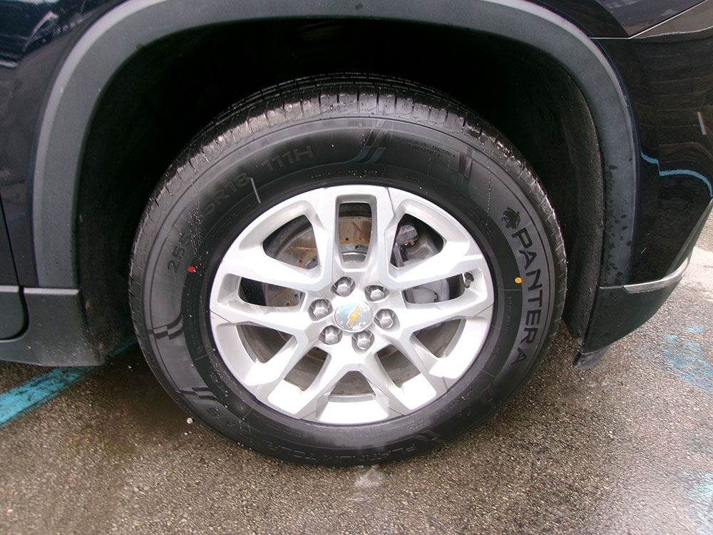 
								CHEVROLET TRAVERSE LT full									