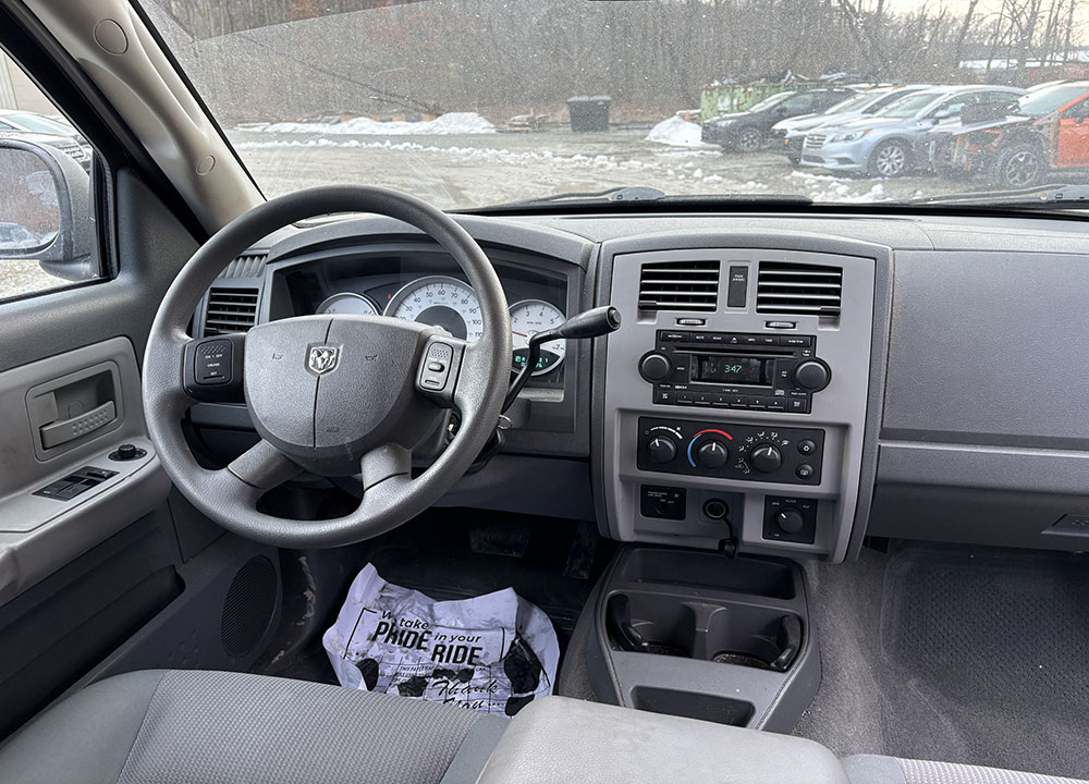 
								DODGE DAKOTA EX CAB full									