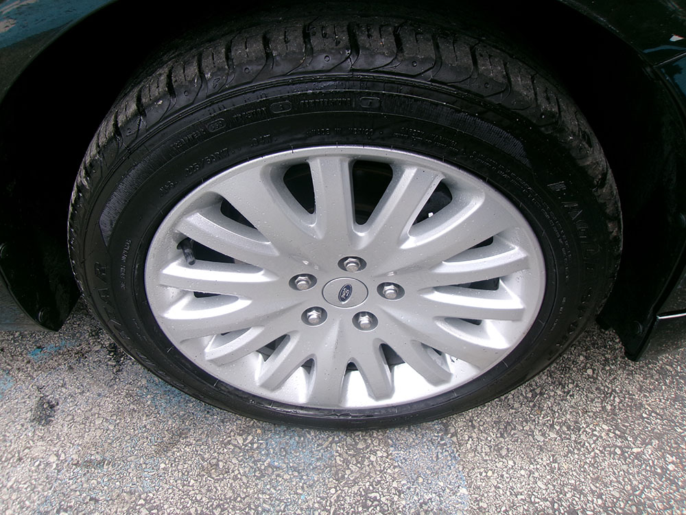 
								FORD FUSION HYBRID full									