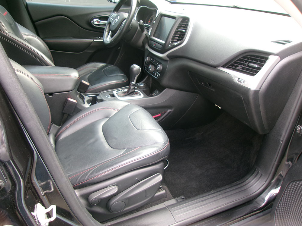 
								JEEP CHEROKEE TRAILHAWK full									