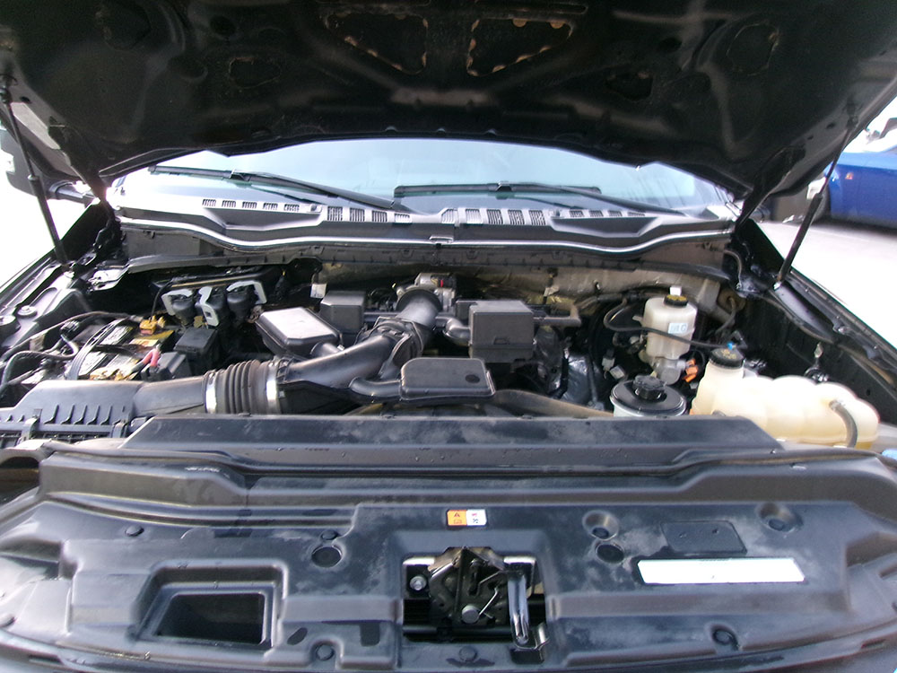 
								FORD F-250 SD FX4 SUPER CREW CAB 8′ BED full									