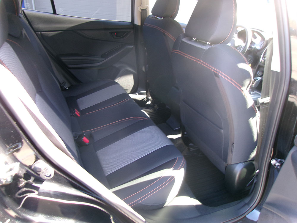 
								SUBARU CROSSTREK PREMIUM full									