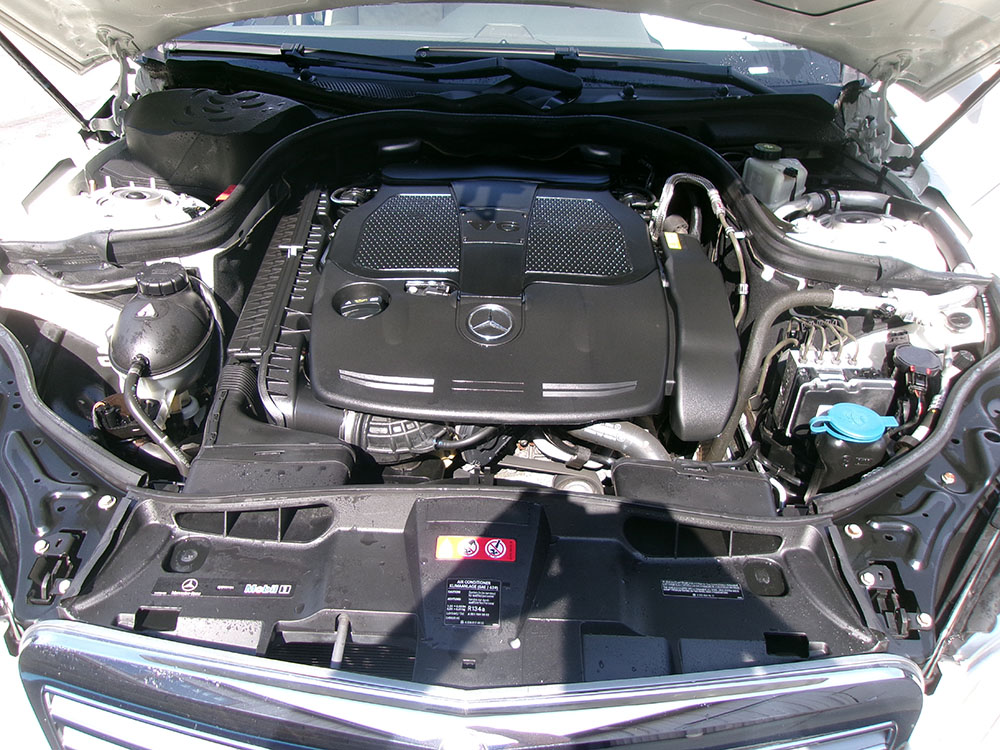 
								MERCEDES BENZ E-CLASS E350 full									