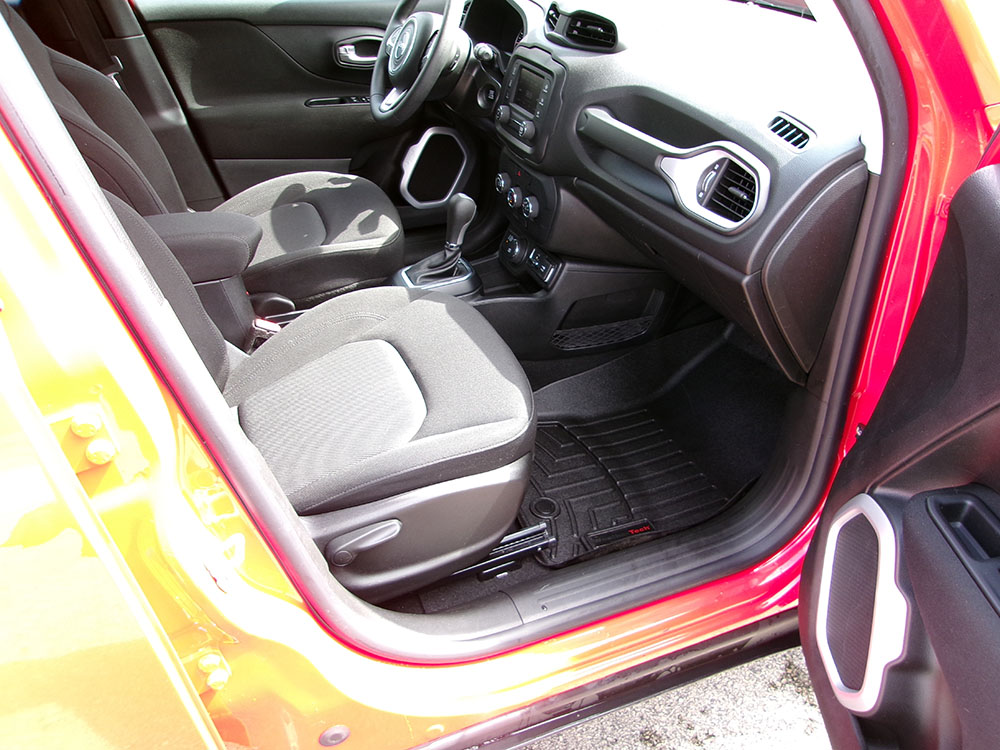 
								JEEP RENEGADE SPORT full									