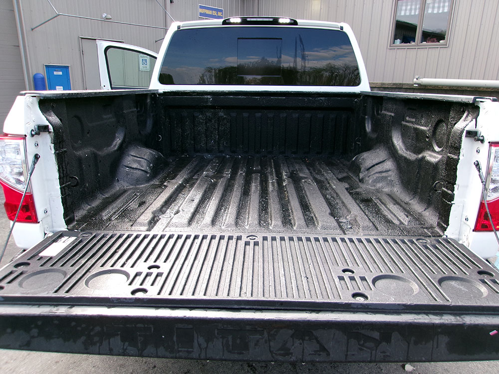 
								NISSAN TITAN SV CREW CAB full									