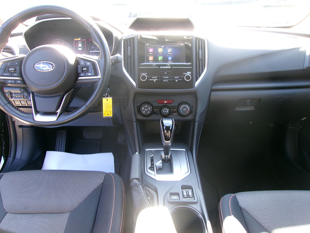 
								SUBARU CROSSTREK PREMIUM full									