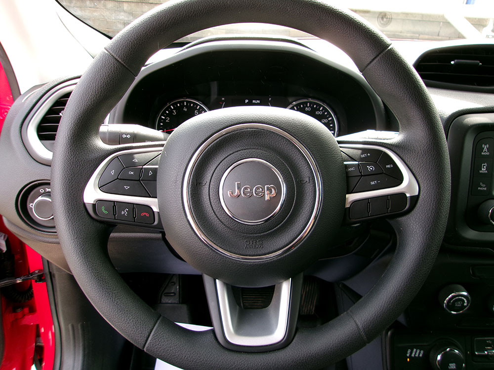 
								JEEP RENEGADE SPORT full									