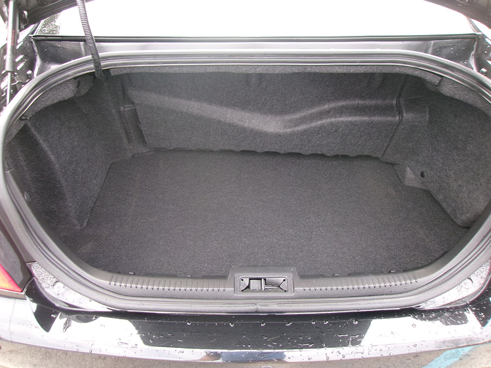 
								FORD FUSION HYBRID full									