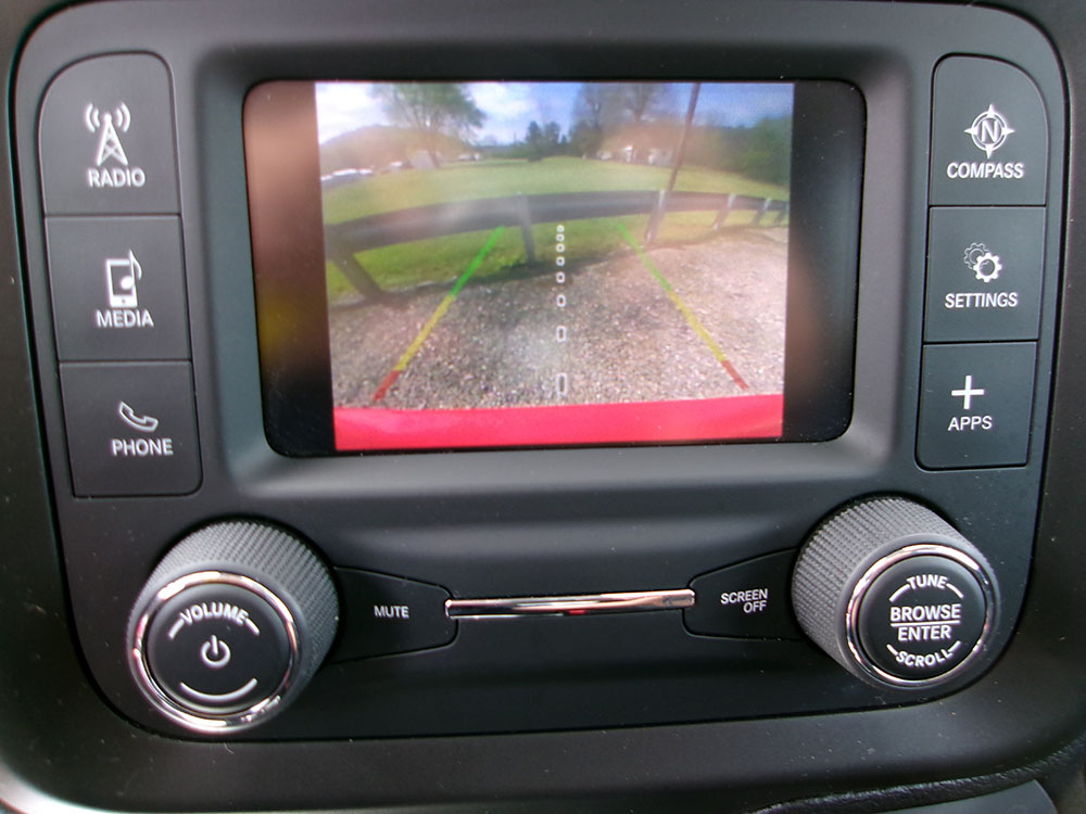 
								JEEP RENEGADE SPORT full									