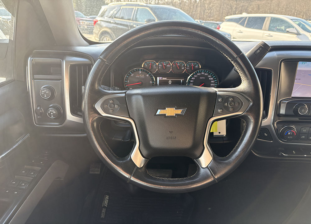 
								CHEVROLET SILVERADO 1500 LT CREW CAB full									