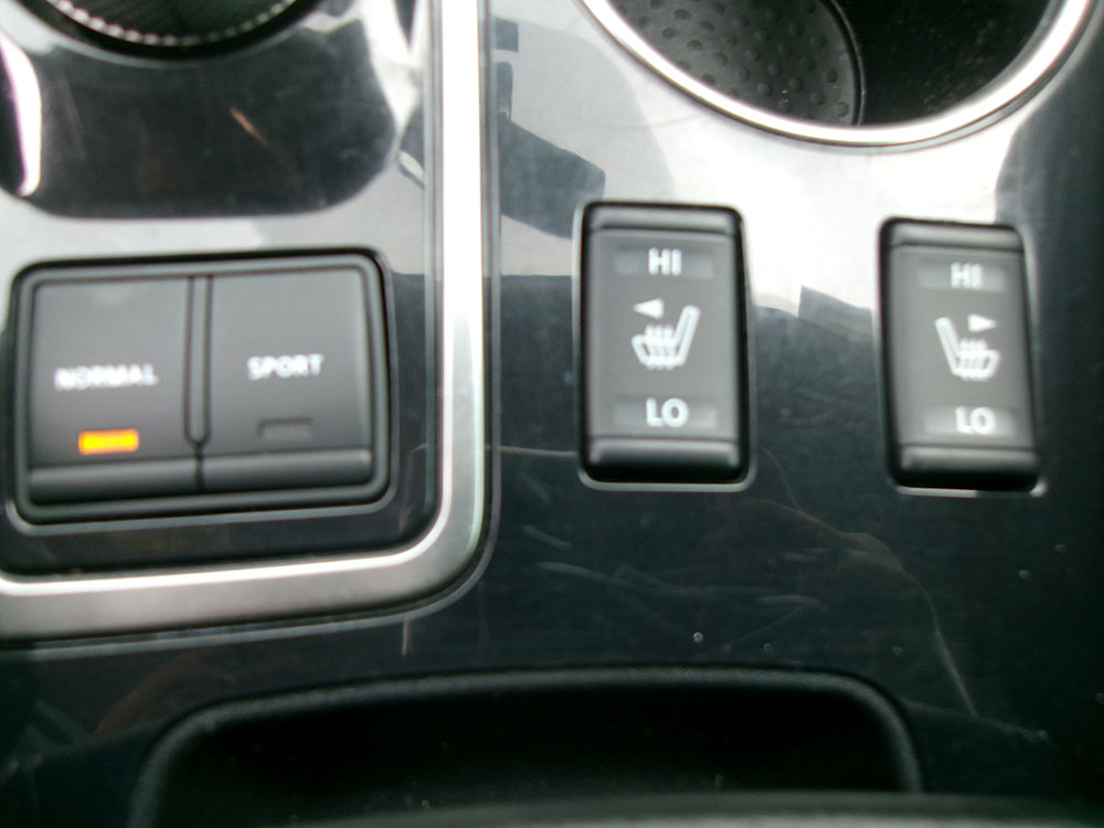 
								NISSAN MAXIMA SV full									