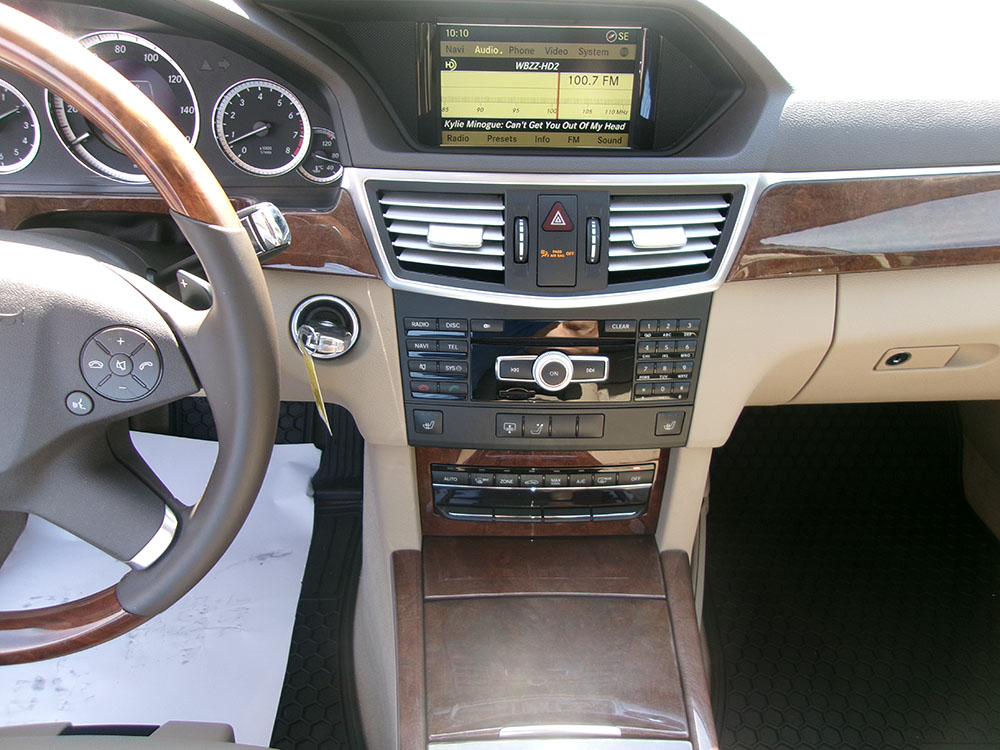 
								MERCEDES BENZ E-CLASS E350 full									
