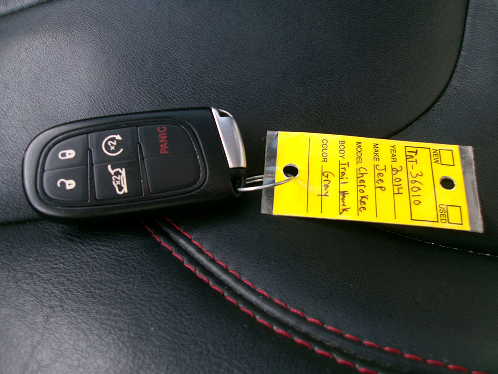 
								JEEP CHEROKEE TRAILHAWK full									