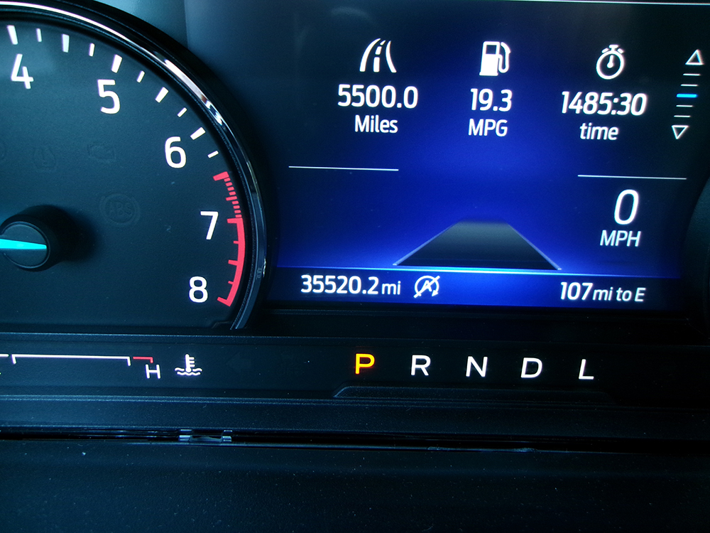 
								FORD EXPLORER XLT full									