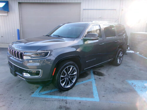 JEEP WAGONEER SERIES III