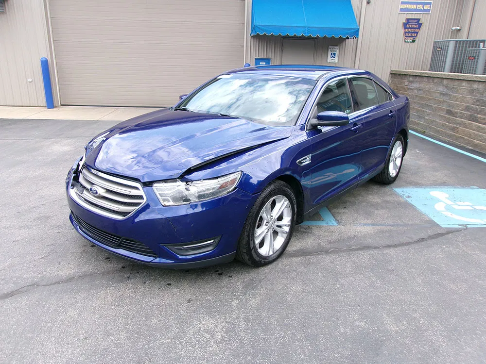 2014 Ford Taurus SEL FWD's photo