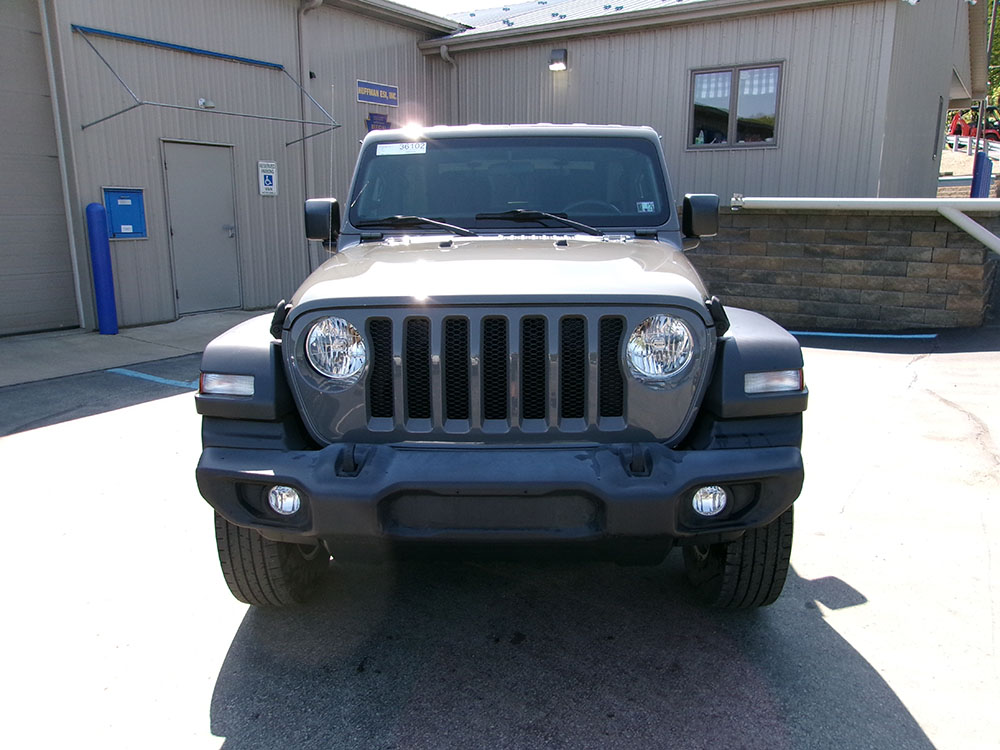 
								JEEP WRANGLER SPORT S full									