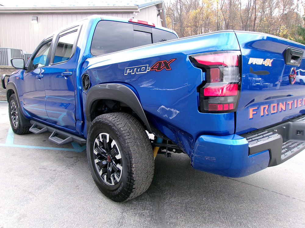 
								2024 Nissan Frontier S Pro-4X Crew Cab full									