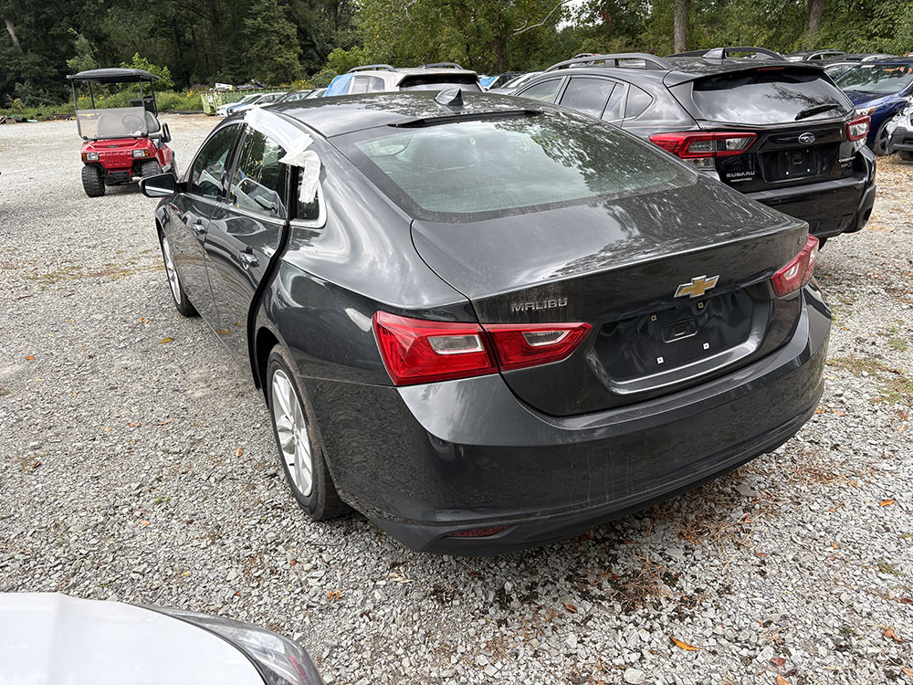 
								2017 Chevrolet Malibu LT full									