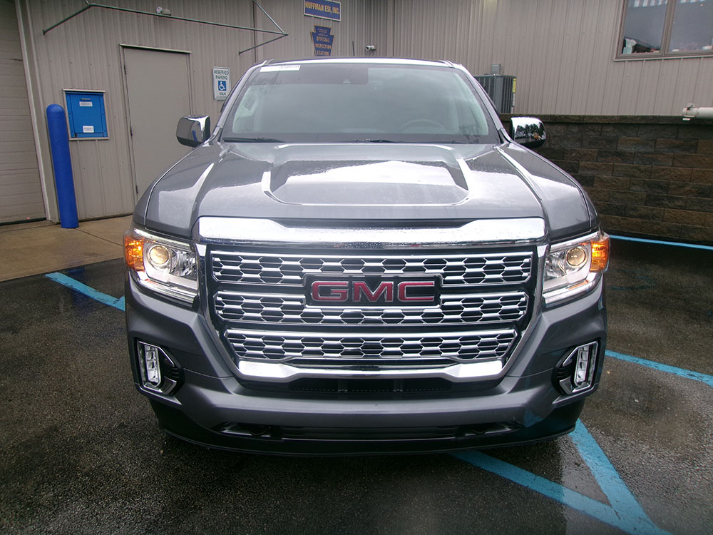
								2021 GMC Canyon Denali Crew Cab full									