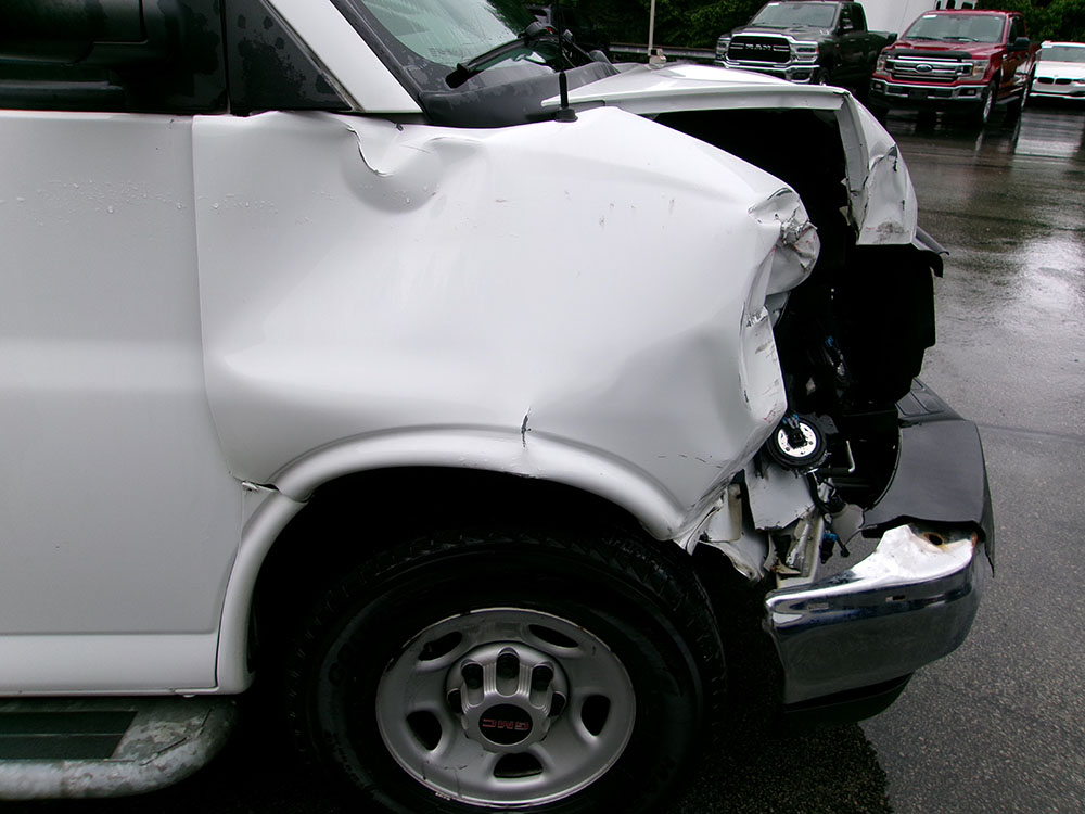 
								GMC SAVANA 2500 CARGO full									