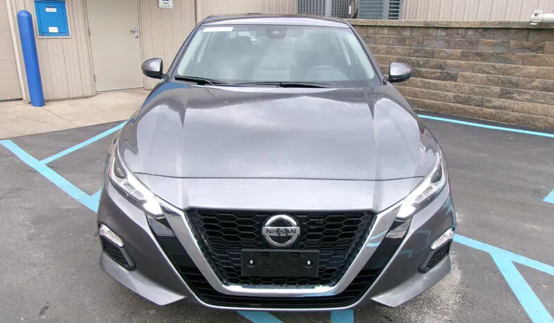 
								2022 Nissan Altima SV full									