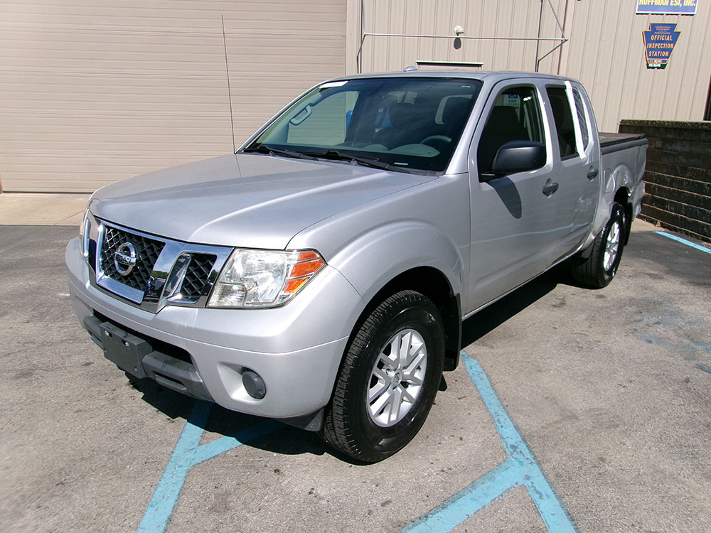 
								NISSAN FRONTIER SV CREW CAB full									