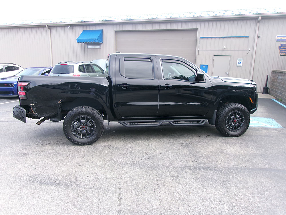 
								NISSAN FRONTIER SV CREW CAB full									