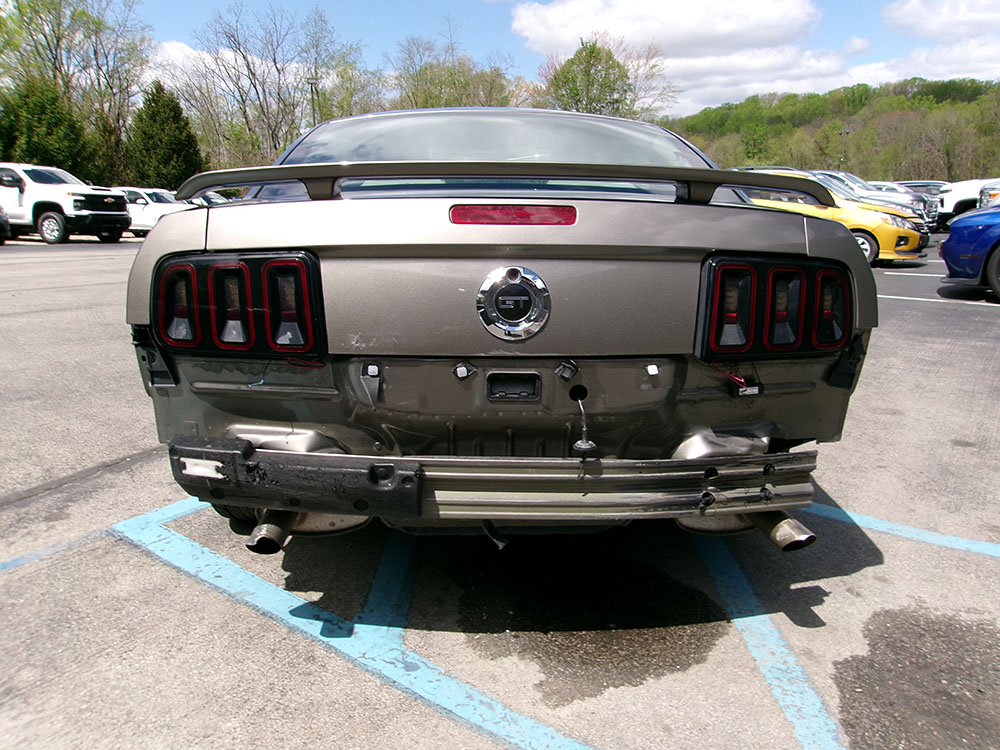 
								FORD MUSTANG GT full									