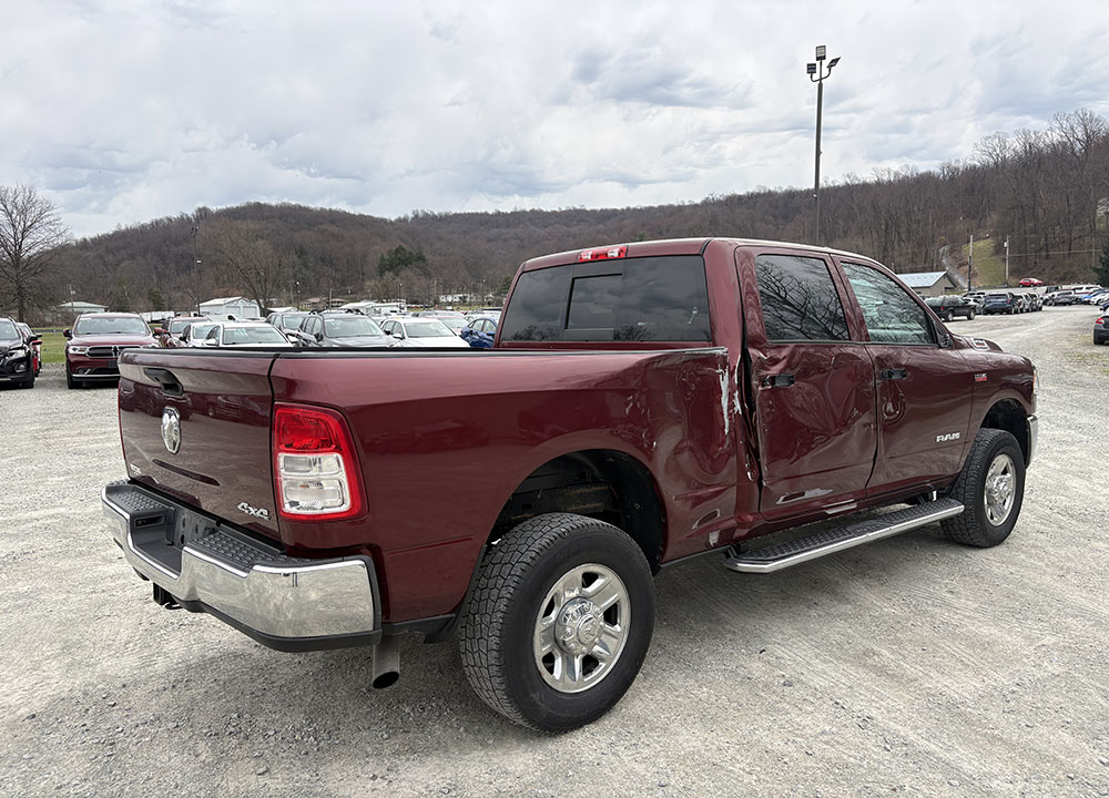 
								RAM 2500 TRADESMAN CREW CAB full									