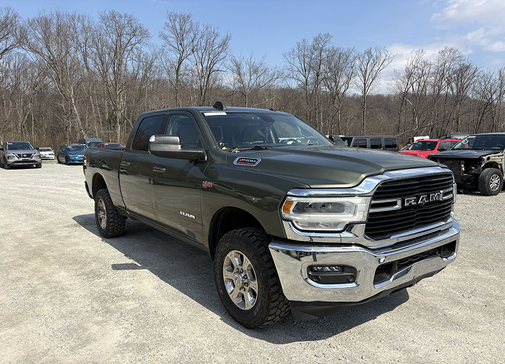 
								RAM 2500 BIGHORN CREW CAB full									