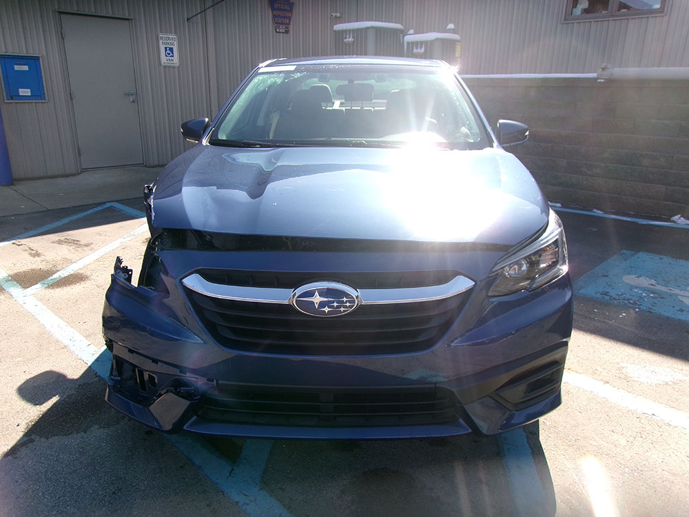 
								SUBARU LEGACY PREMIUM full									