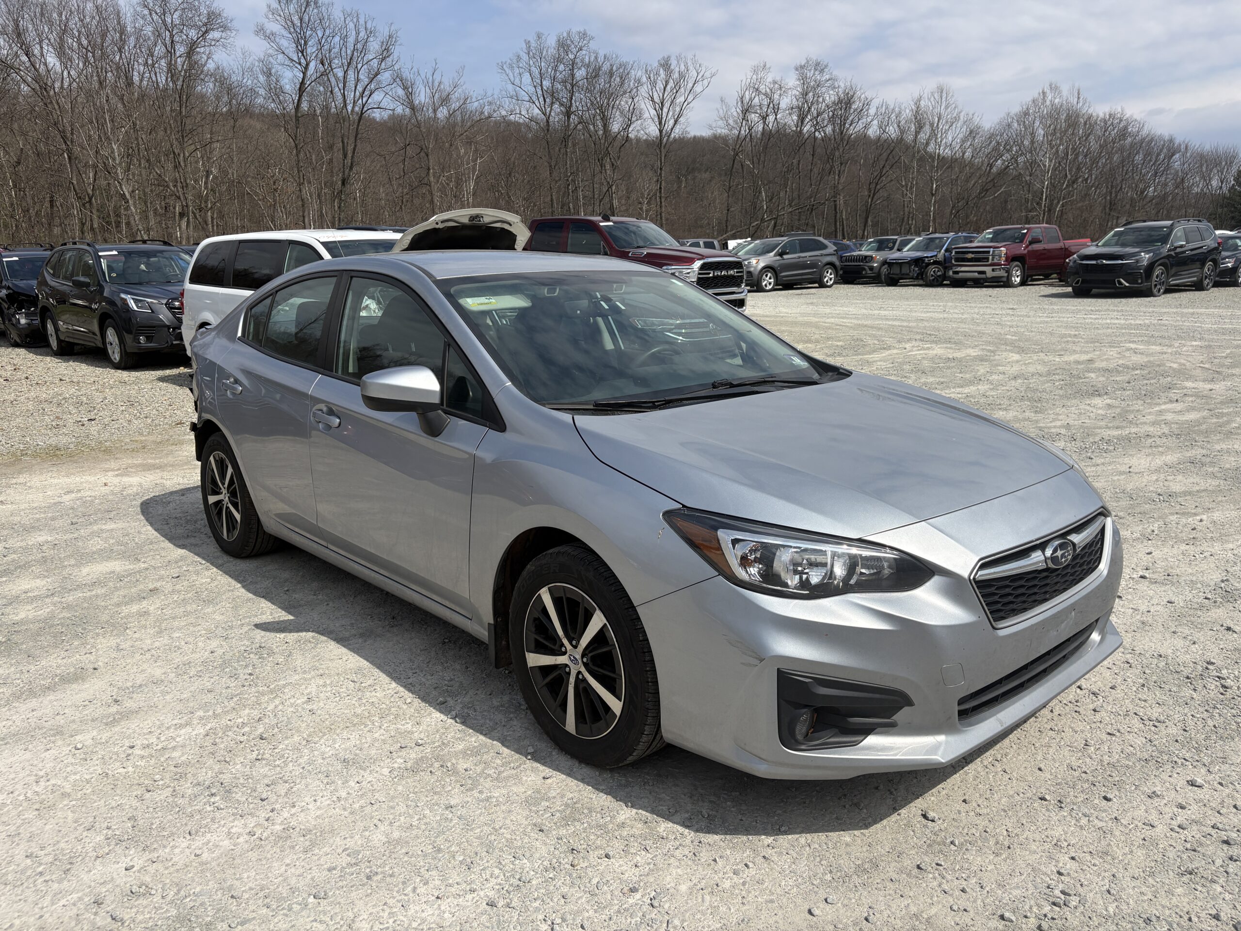 
								SUBARU IMPREZA PREMIUM full									