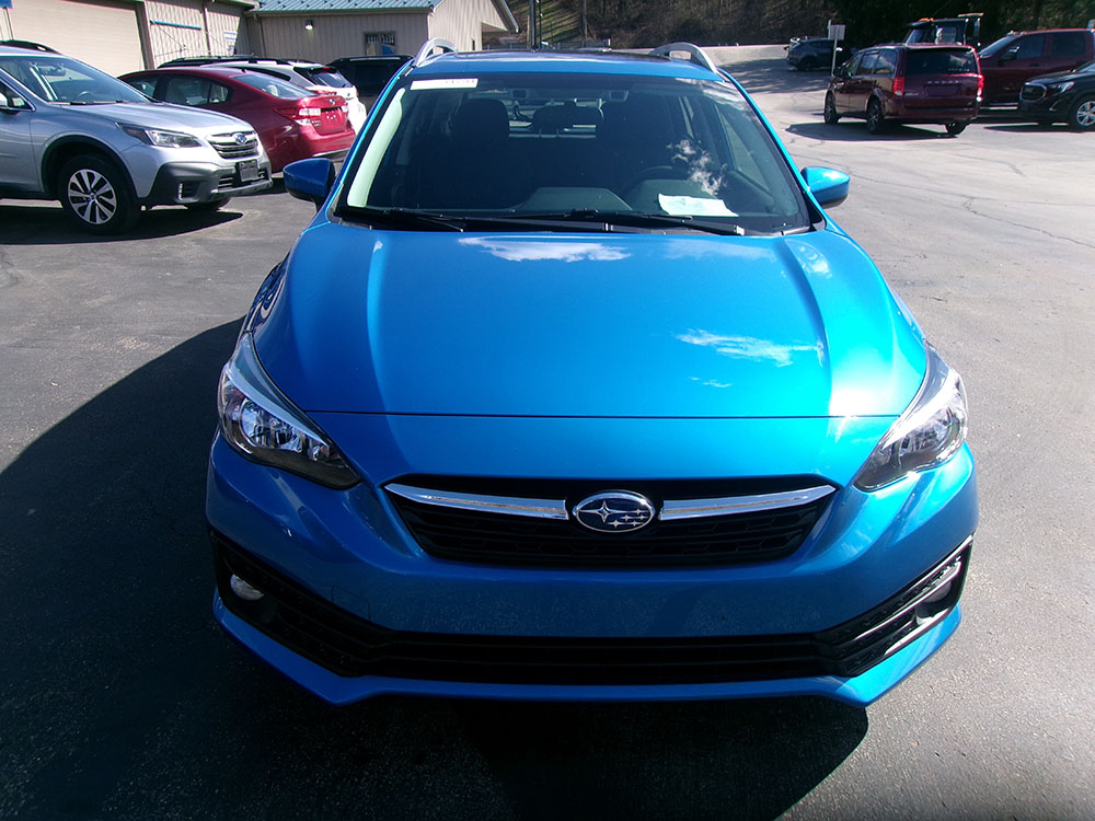 
								2023 Subaru Impreza Premium full									