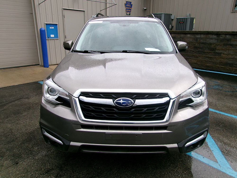 
								2017 Subaru Forester Touring full									