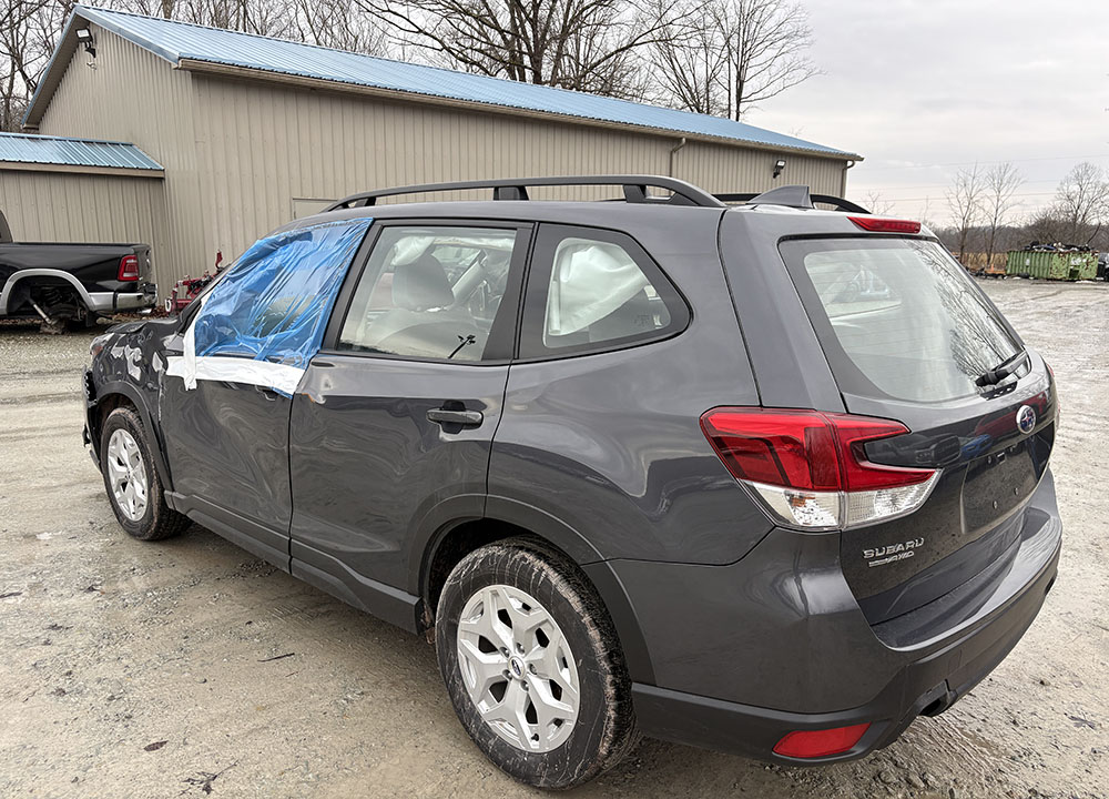 
								SUBARU FORESTER full									