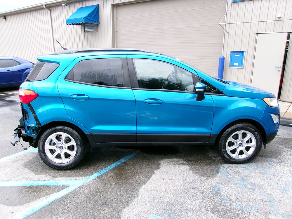 
								2018 Ford EcoSport SE full									