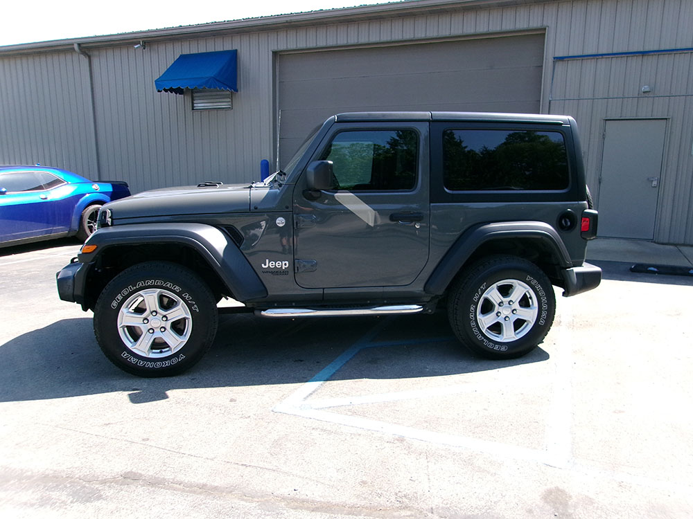 
								JEEP WRANGLER SPORT S full									