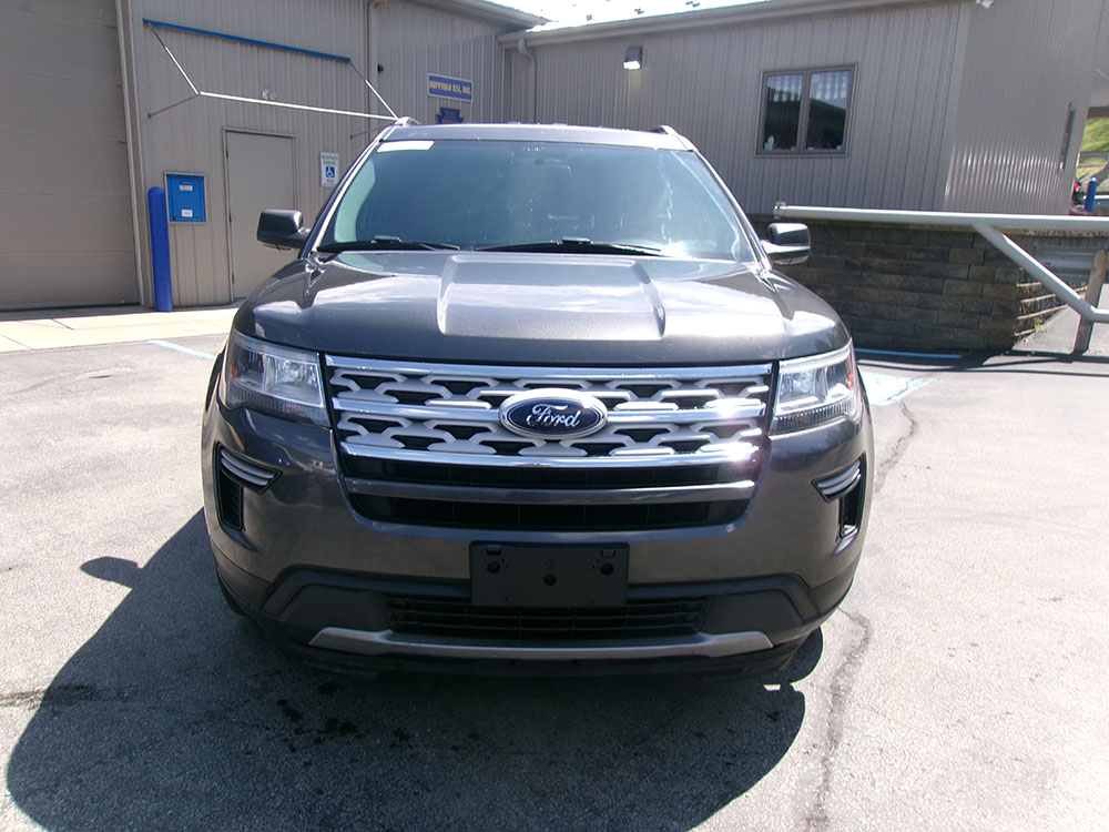 
								2019 Ford Explorer XLT full									
