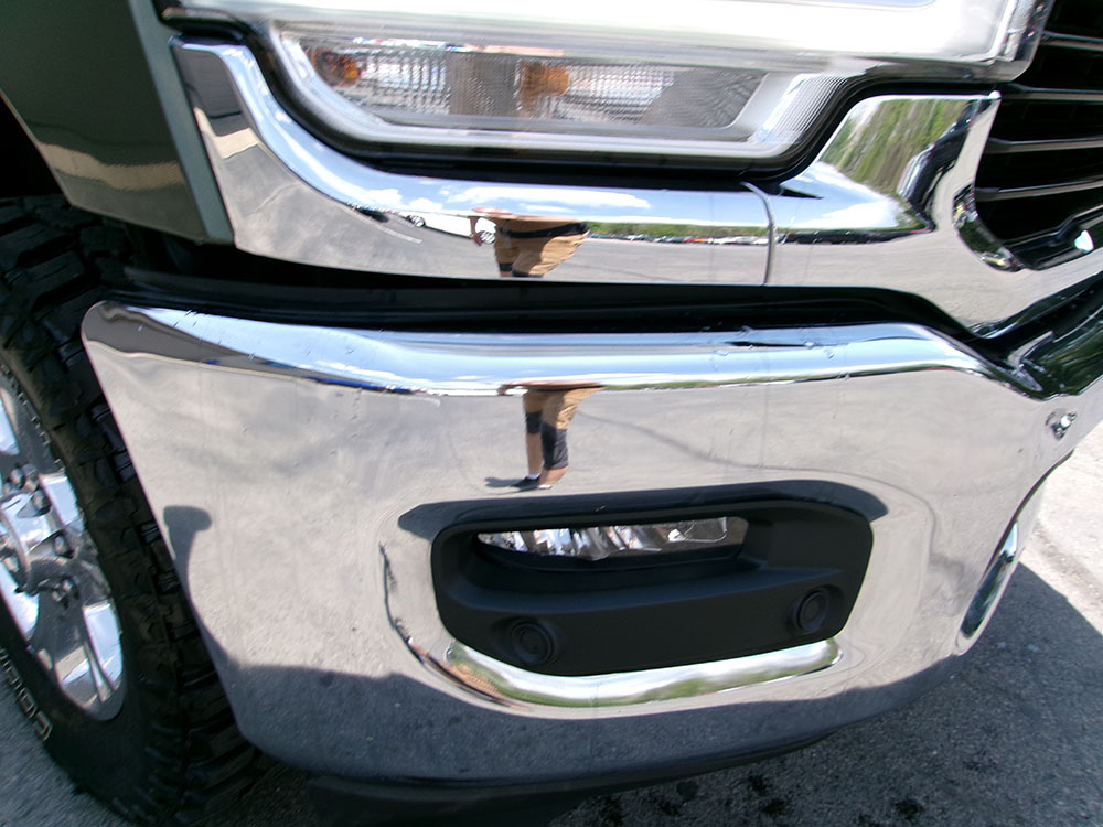 
								RAM 2500 BIGHORN CREW CAB full									
