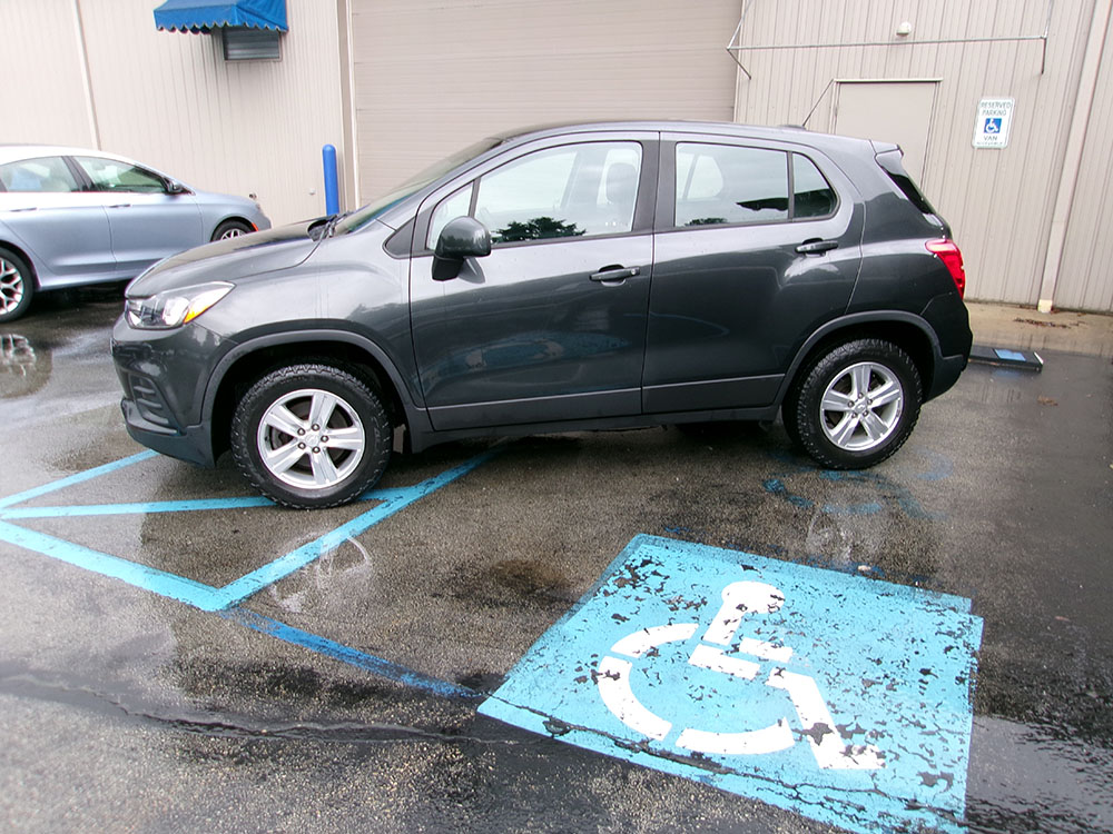 
								2019 Chevrolet Trax LS full									