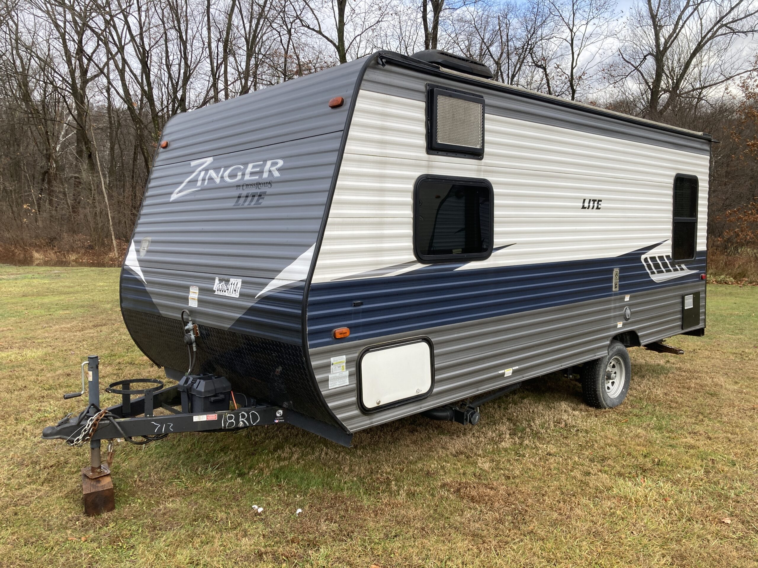 
								2019 Cross Roads Zinger ZLite 18RD full									