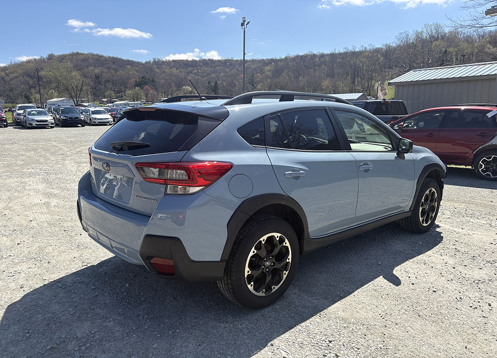 
								SUBARU CROSSTREK full									