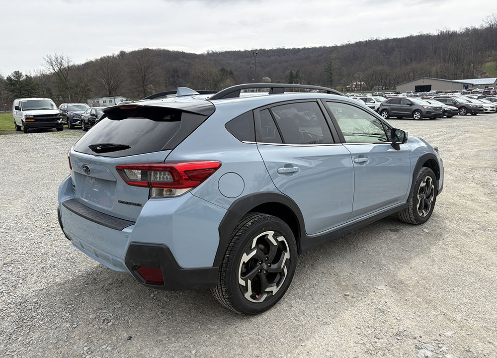 
								SUBARU CROSSTREK LIMITED full									