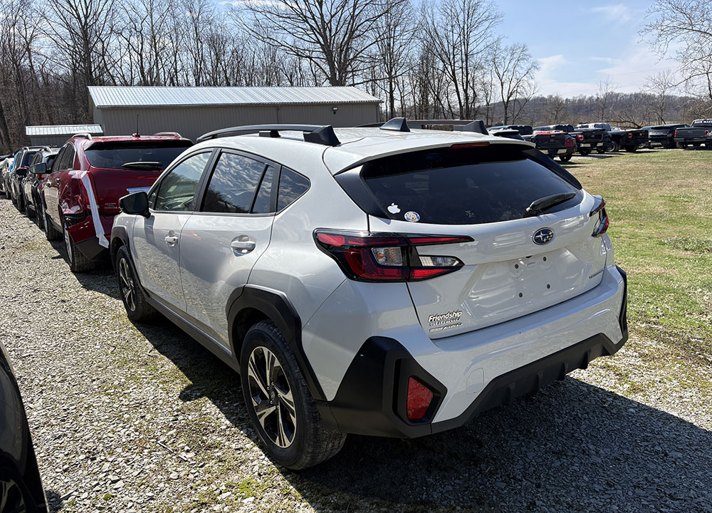 
								SUBARU CROSSTREK PREMIUM full									