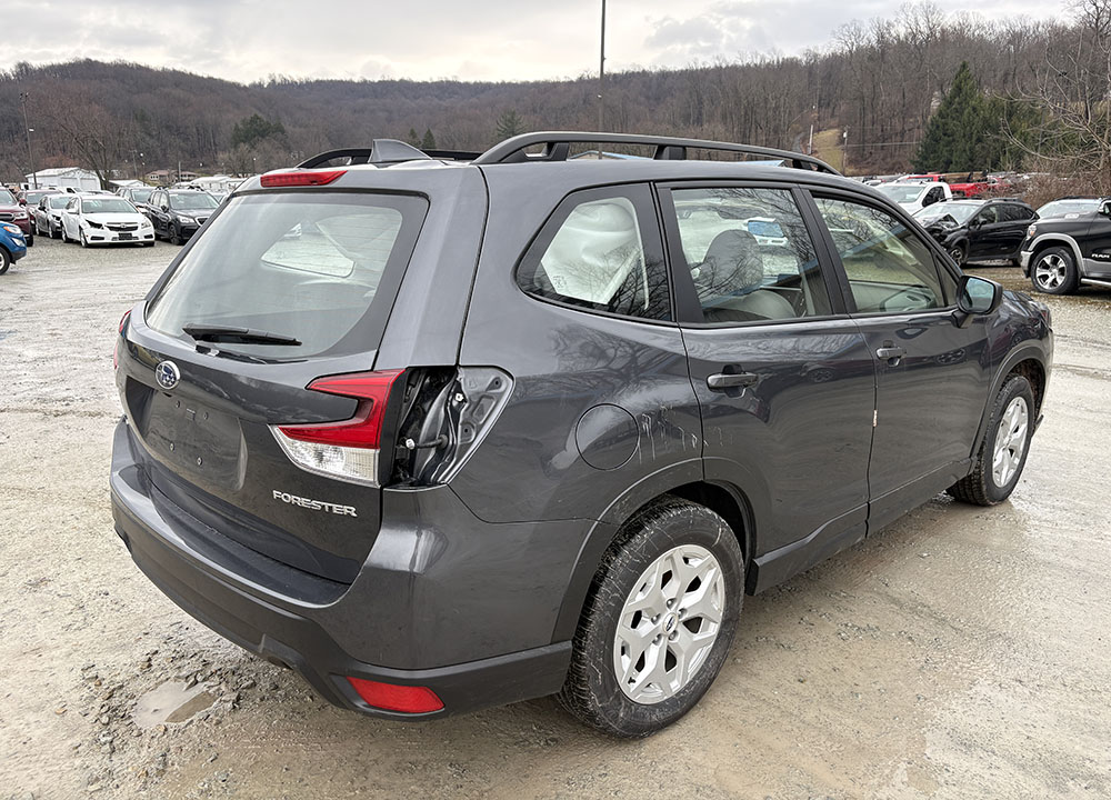 
								SUBARU FORESTER full									